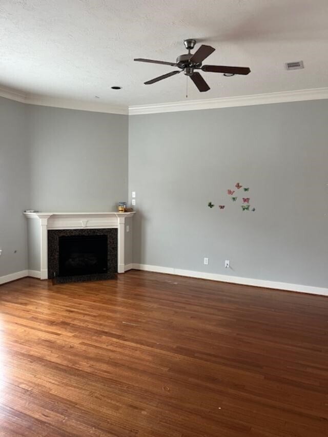 Foto del edificio - 5732 Kansas St