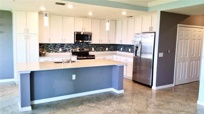 Building Photo - 920 Tidewater Shores Loop