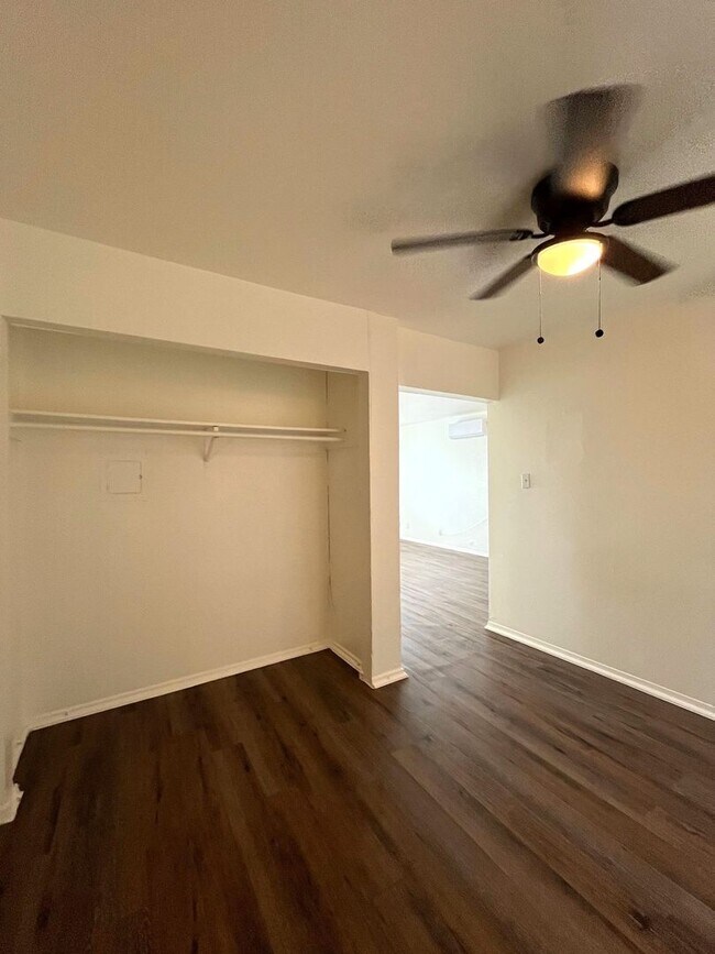 Foto del edificio - 7115 Glen Terrace
