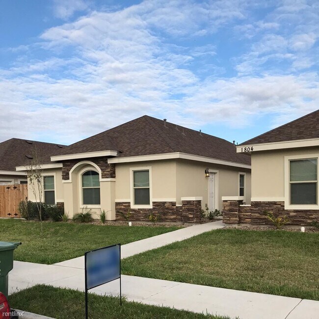 3 br, 2 bath 1804 Jackson St Unit 03 Apartment for Rent in Weslaco