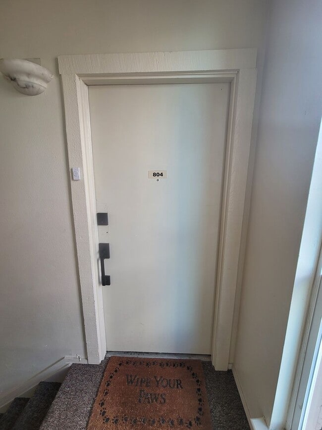 Building Photo - 215 Postoffice St