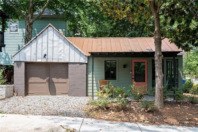 Building Photo - 1044 Manigault St SE