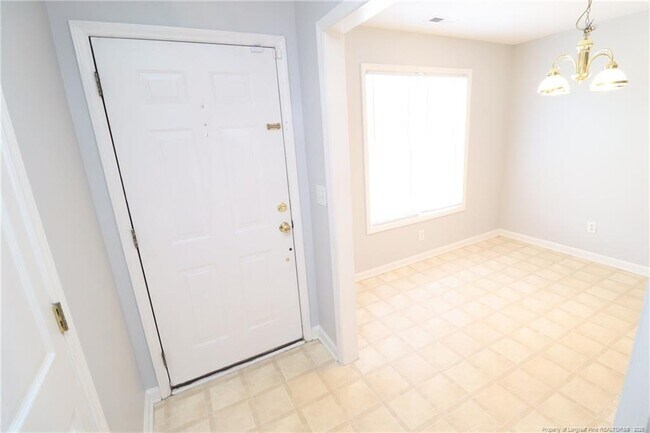 Foto del edificio - 4105 Scofield Dr