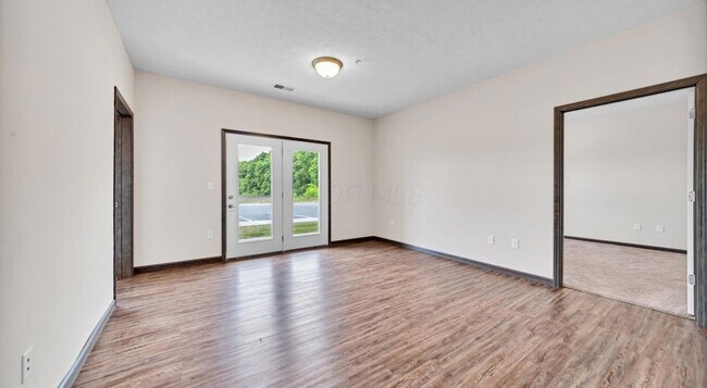 Foto del edificio - 5418 Hutchison St