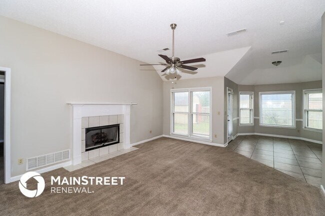 Building Photo - 9261 Sarsen Dr