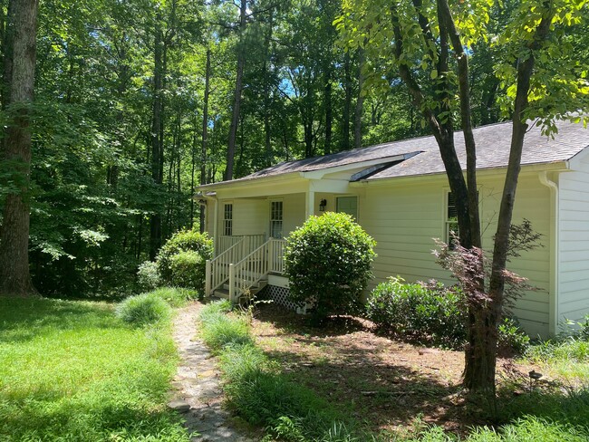 Foto del edificio - Updated 3/2 Kennesaw home!