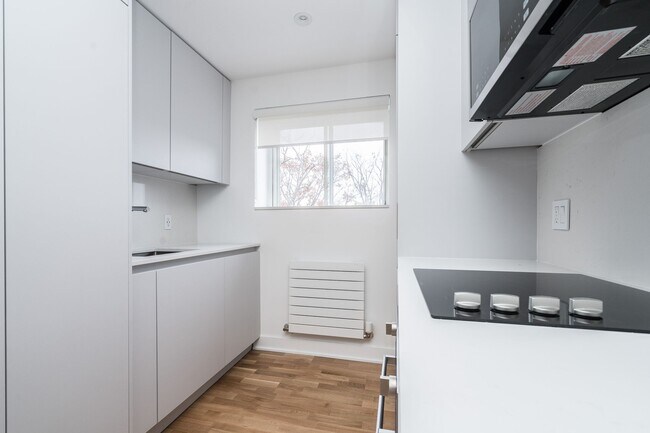 Photo du bâtiment - 39 Riverwood Pkwy