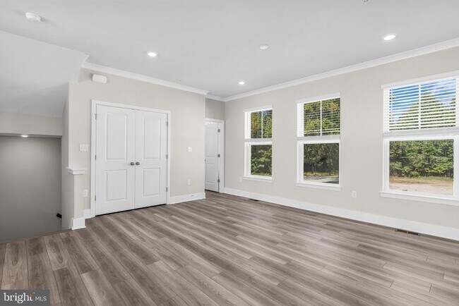 Foto del edificio - 2110 Winterberry Ln
