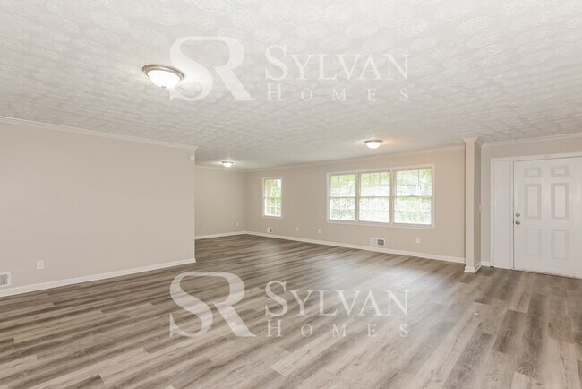 Building Photo - Immerse Yourself in Comfort and Charm: You...