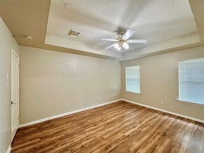 Building Photo - 6535 Silky Moss Dr