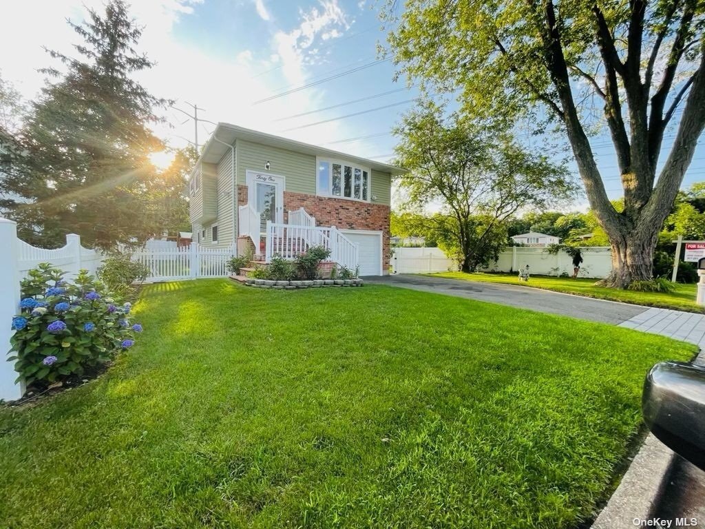 Primary Photo - 31 Cather Ave