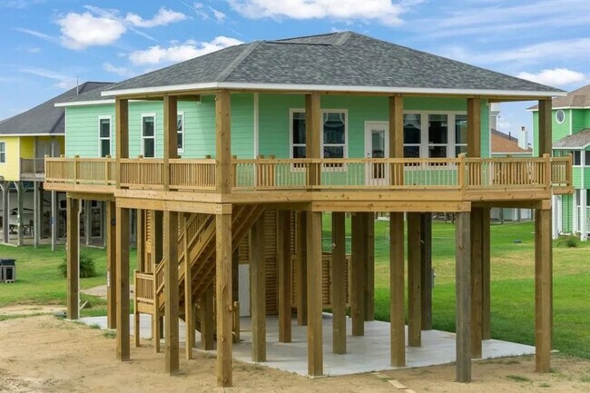 Building Photo - 804 1/2 Johnson Crawford Cir