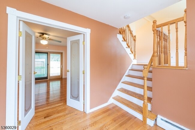 Building Photo - 23 Distler Ave