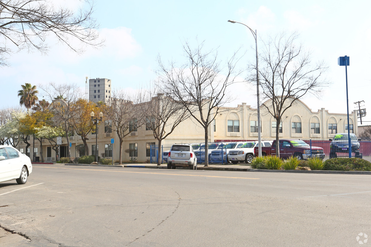 Building Photo - Corcoran Apartments