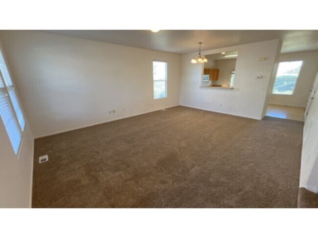 Foto del edificio - Two story townhome in Fountain