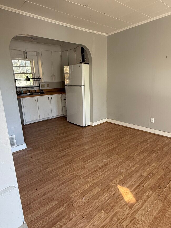 Foto del edificio - 56 Long St