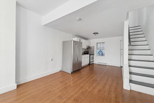 Foto del edificio - 2 Bedroom House North Philly