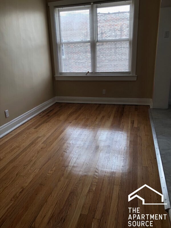 Building Photo - 5103 W 21st St