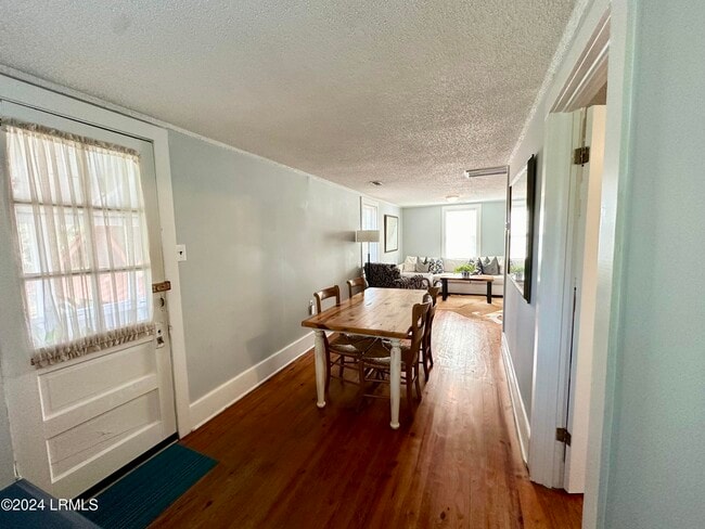 Foto del edificio - 919 Lafayette St