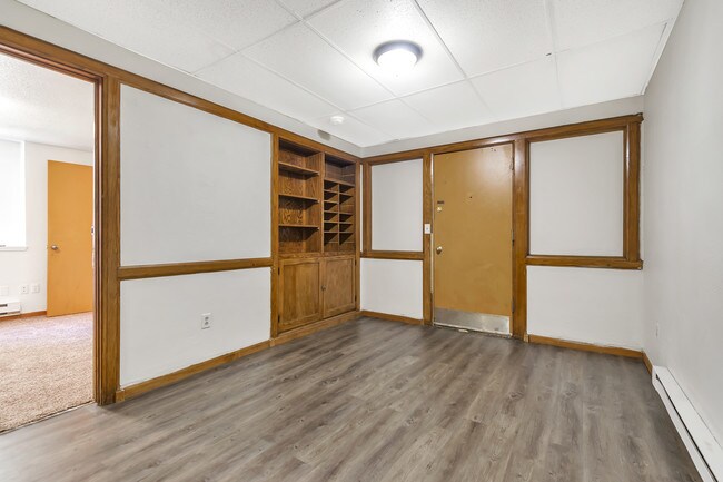 Foto del edificio - Creekside Apartments (Olivet HS, LLC)