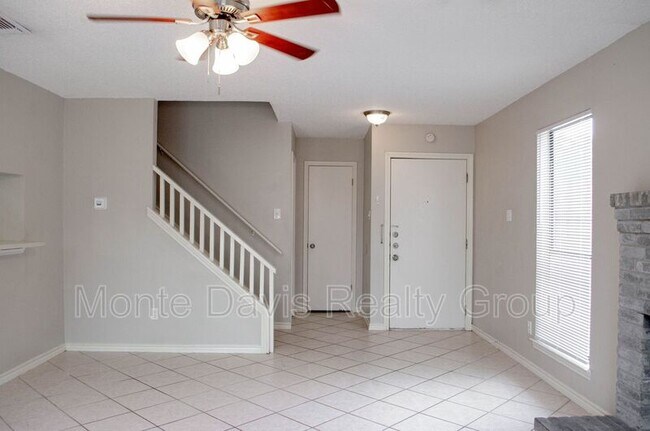 Building Photo - 2630 Alcott Ln