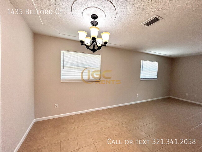 Foto del edificio - 1435 Belford Ct