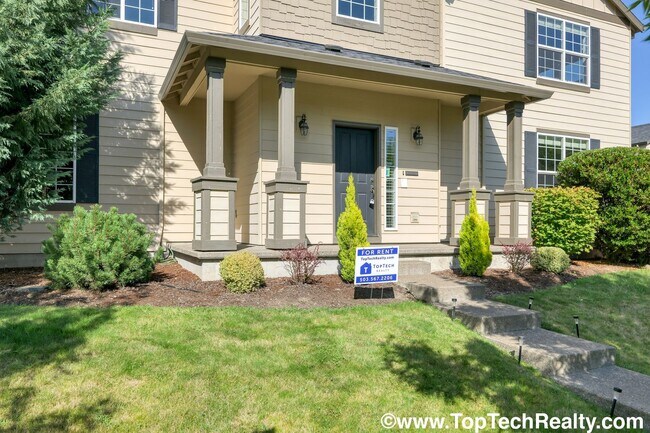 Foto del edificio - Gorgeous 3 bed, 2.5 bath Single Family Hom...