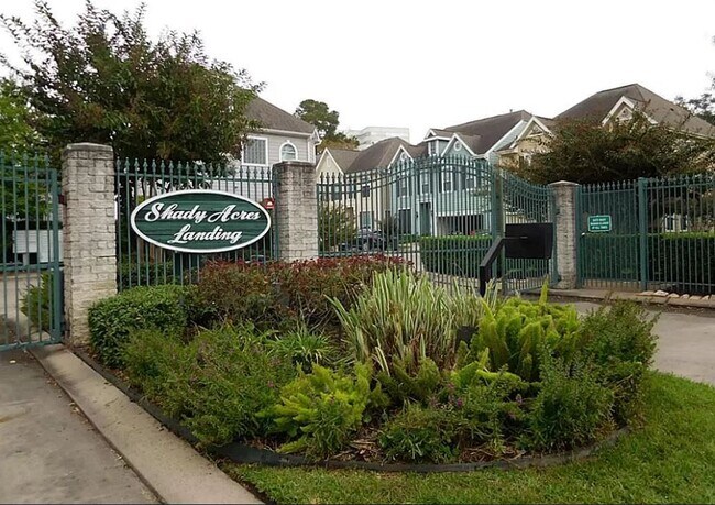 Secured gated community - 2658 Shady Acres Lndg