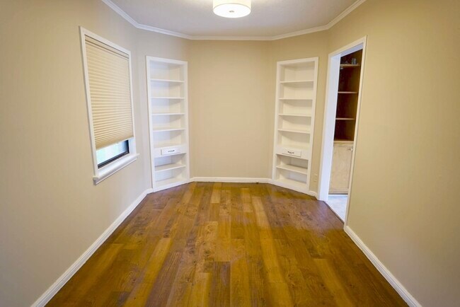 Foto del edificio - 3309 Lawrence St