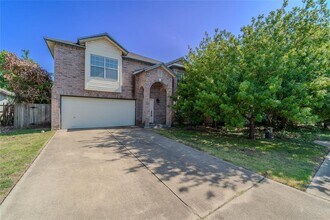 Building Photo - 612 Catumet Dr