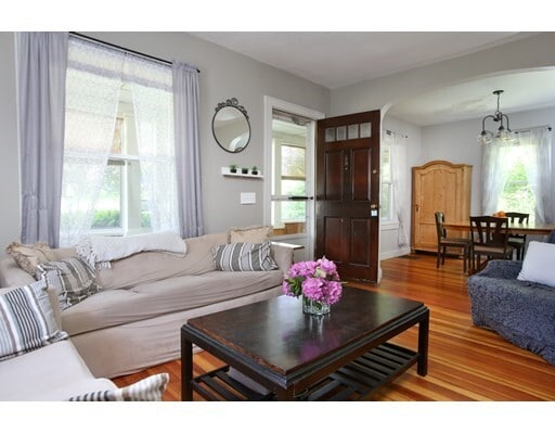 Building Photo - 1282 Randolph Ave