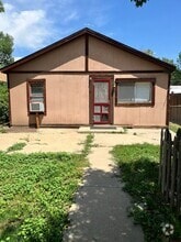 Building Photo - 209 E Emma St