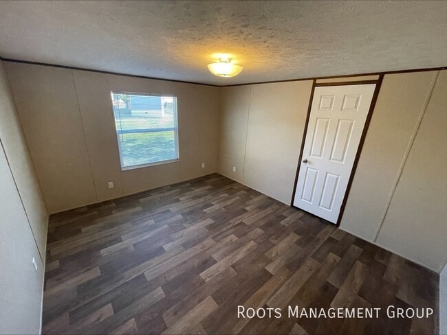 Foto del edificio - Home Available For Sale – Schedule a Home ...