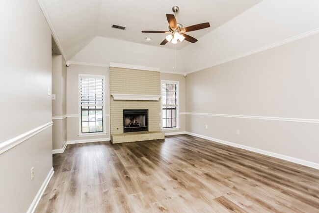 Building Photo - 4142 Hidden Fern Ln N