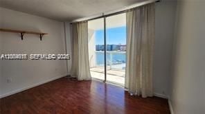 Foto del edificio - 1351 NE Miami Gardens Dr