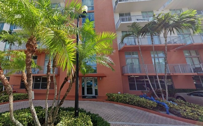 Photo - 2100 Van Buren St Townhome