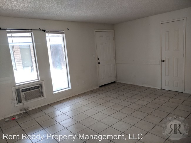 Building Photo - 1405 Roosevelt Ave