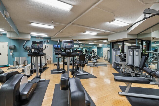 Foto del edificio - 511 Aurora Ave