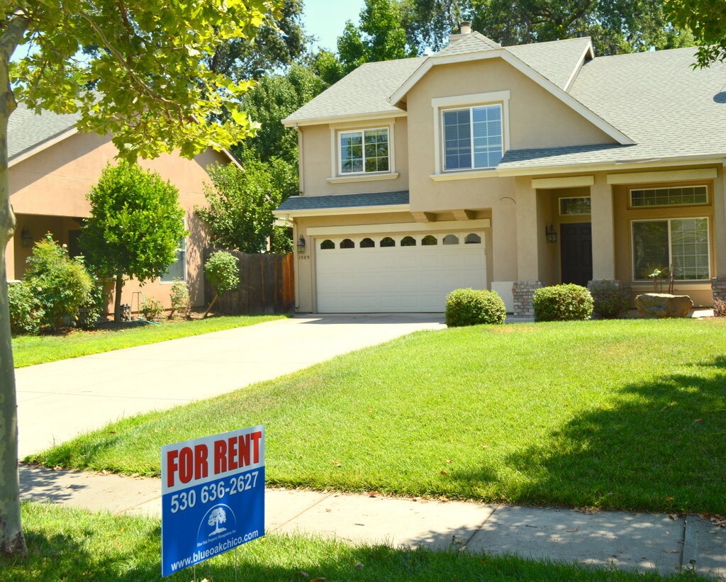 Primary Photo - 1509 Ridgebrook Way