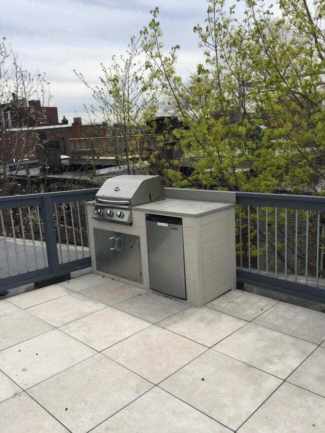 Photo - 20 Sussex St House