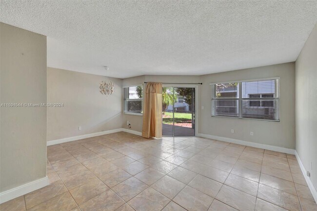 Foto del edificio - 2607 SE 20th Ct