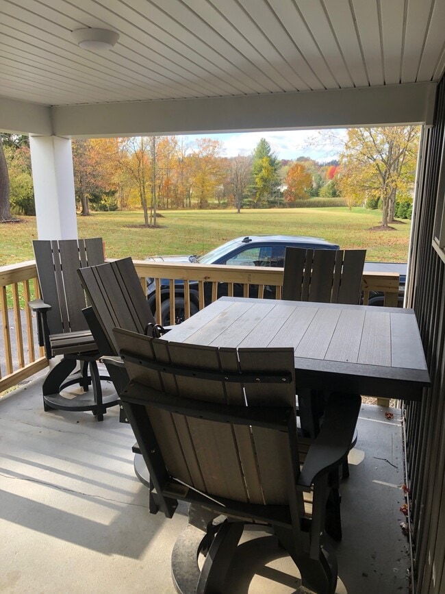 Foto del edificio - 612 S Cleveland Massillon Rd