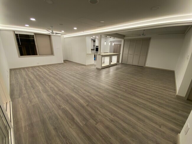 Fotografía del edificio - 3716 Claudine St