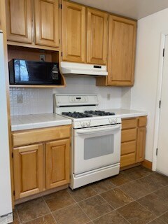 Building Photo - 7898 Da Vinci Dr