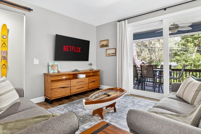 Foto del edificio - 1826 Beachway Ln