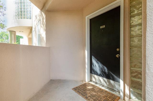 Primary Photo - 4040 Avondale Ave