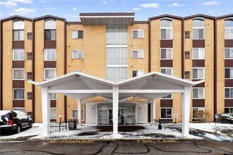 Building Photo - 25735 Lorain Rd