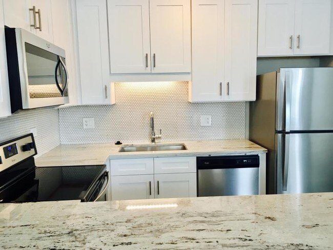 Foto del edificio - 2 bedroom in Chicago IL 60660