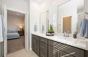 Building Photo - 1013 Erin St