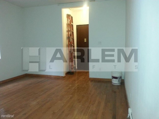 Building Photo - 527 W 158th St